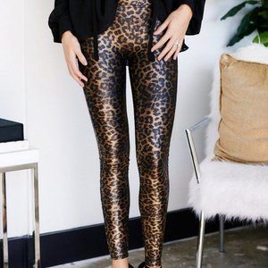 NWT SPANX Faux Leather Leopard Leggings Size M